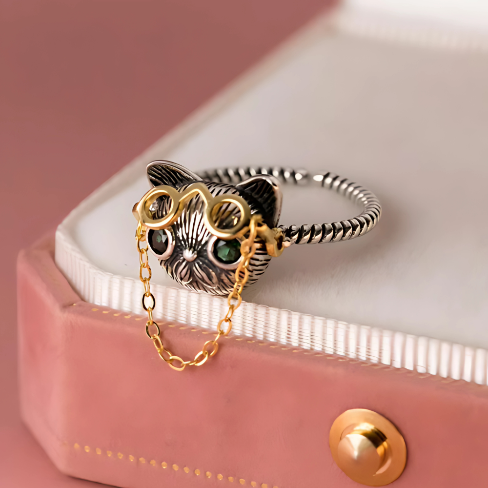QUIRKY CAT GLASSES RING (ADJUSTABLE)