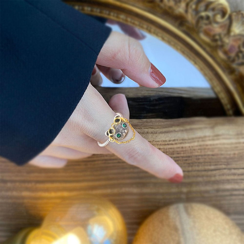 QUIRKY CAT GLASSES RING (ADJUSTABLE)