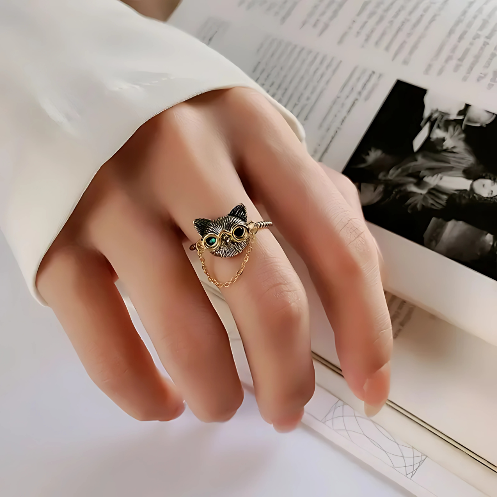 QUIRKY CAT GLASSES RING (ADJUSTABLE)