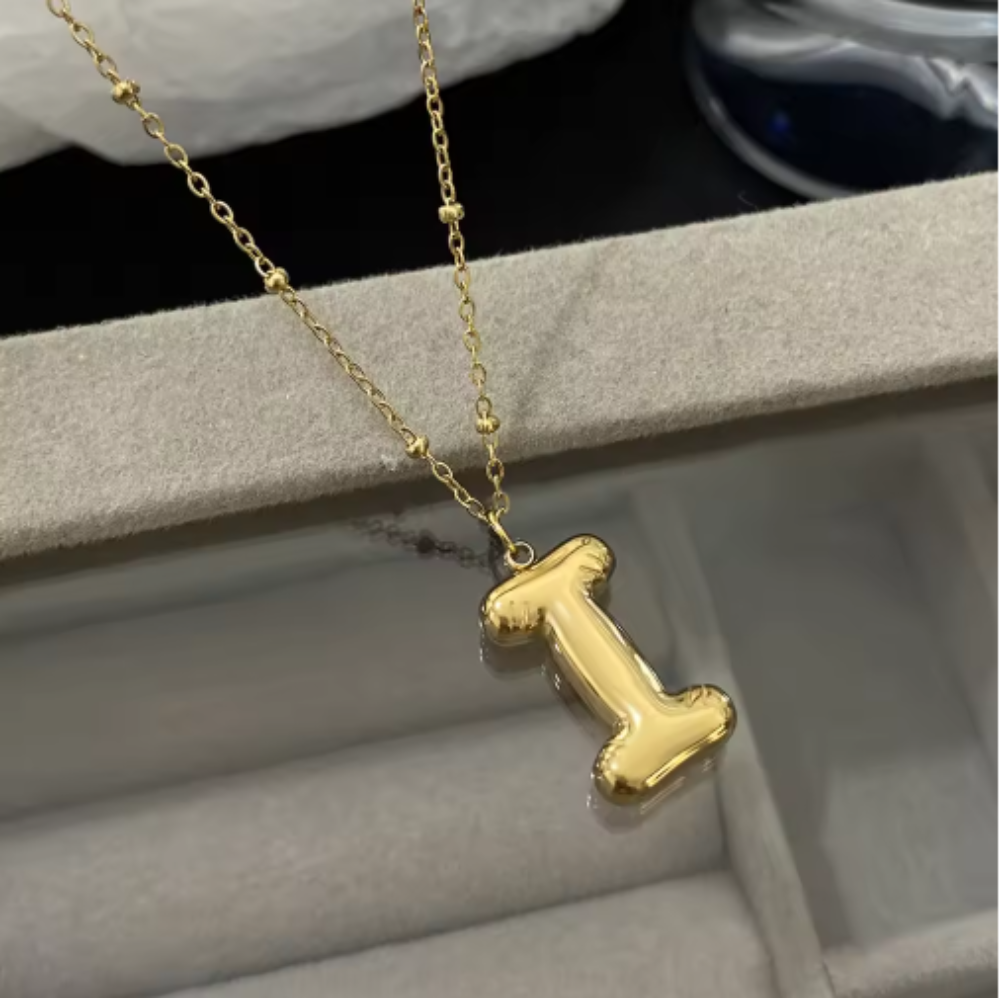 GOLD BUBBLE LETTER NECKLACE