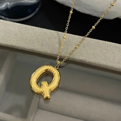 GOLD BUBBLE LETTER NECKLACE