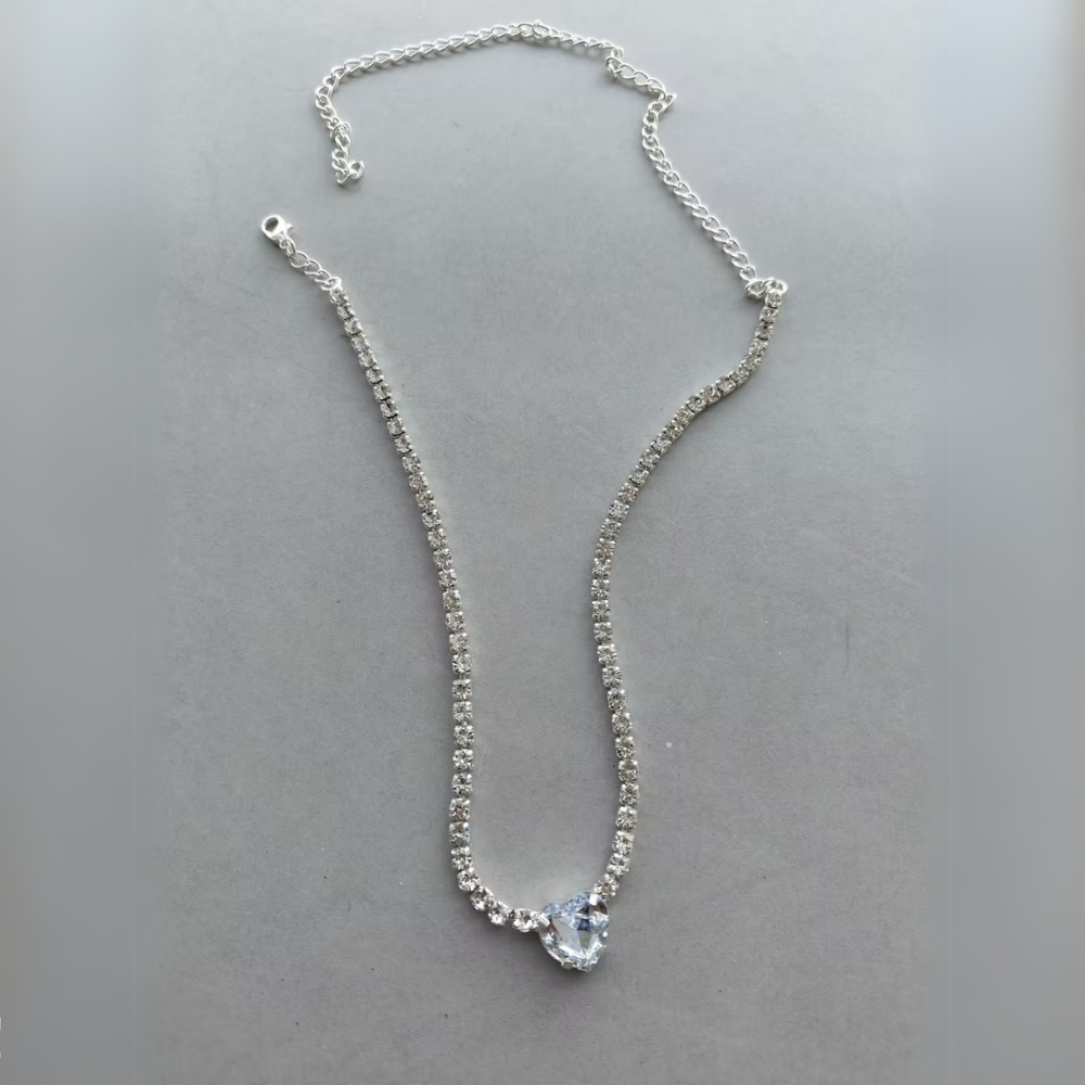 BRILLIANT HEART NECKLACE