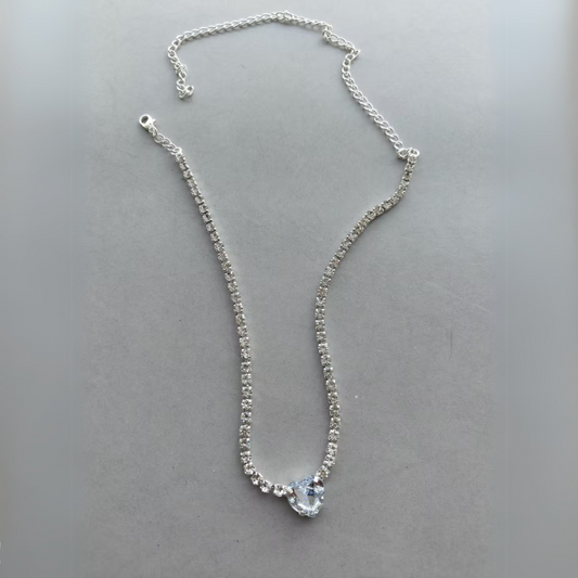 BRILLIANT HEART NECKLACE