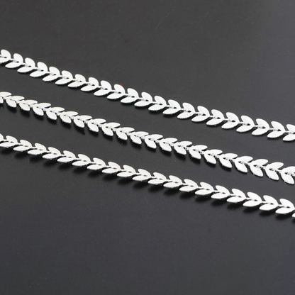 LAUREL LEAF NECKLACE
